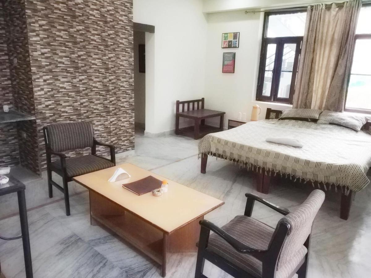 Swaraj Resorts Bharatpur Exterior foto